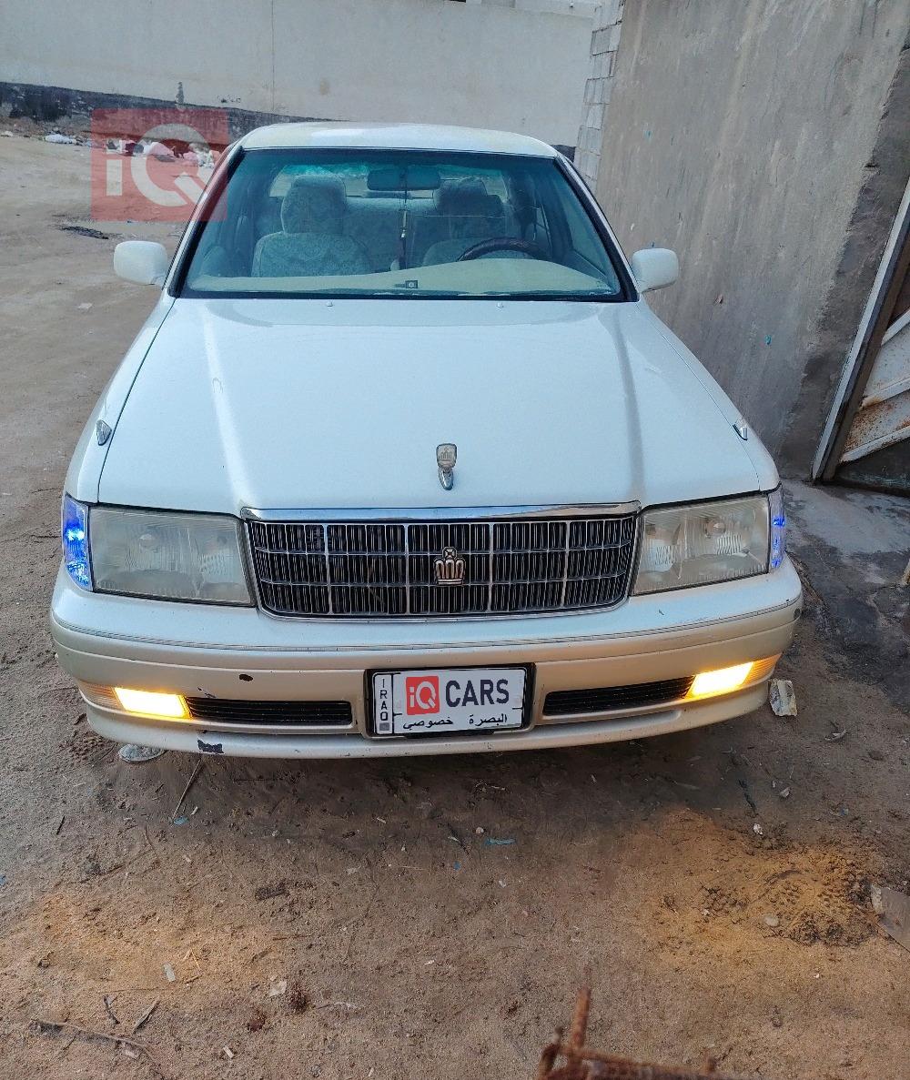 تويوتا كراون